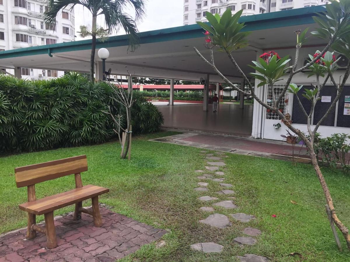 Cozy Kelana Jaya Semi-D Apt Near Mall, College & Hospital Petaling Jaya Eksteriør billede