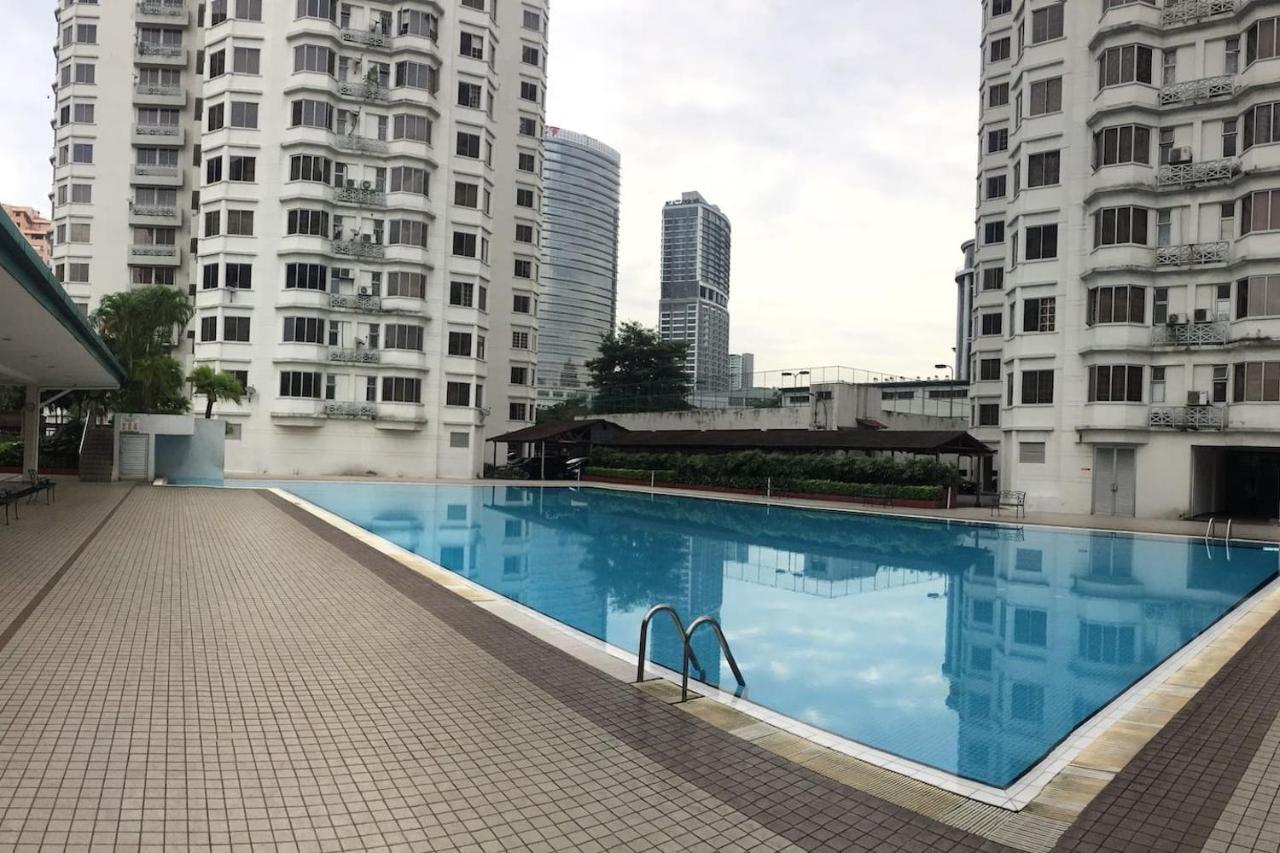 Cozy Kelana Jaya Semi-D Apt Near Mall, College & Hospital Petaling Jaya Eksteriør billede