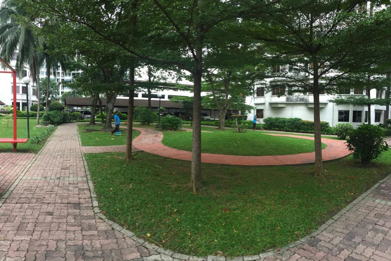 Cozy Kelana Jaya Semi-D Apt Near Mall, College & Hospital Petaling Jaya Eksteriør billede